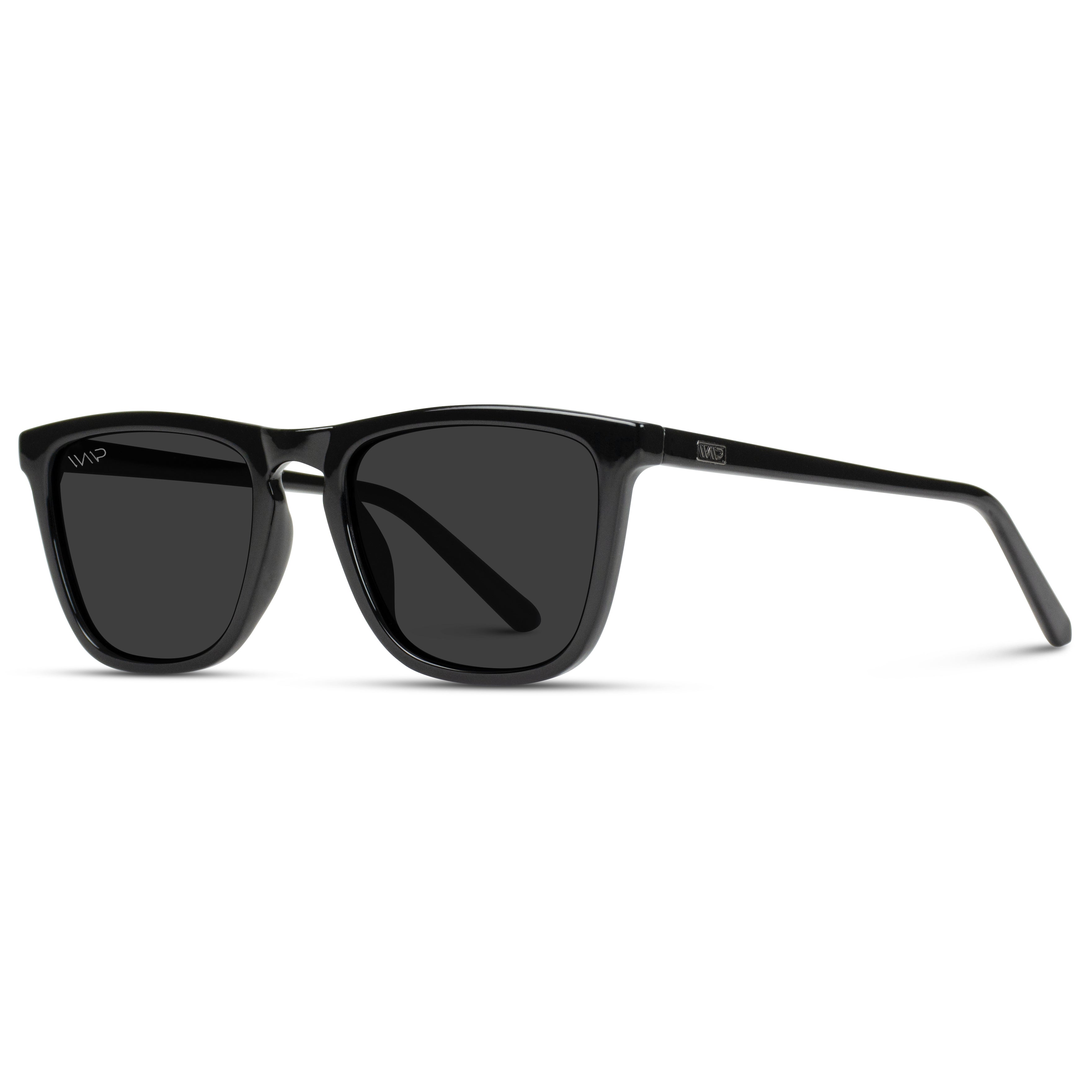 Wesley | 1024 Polarized